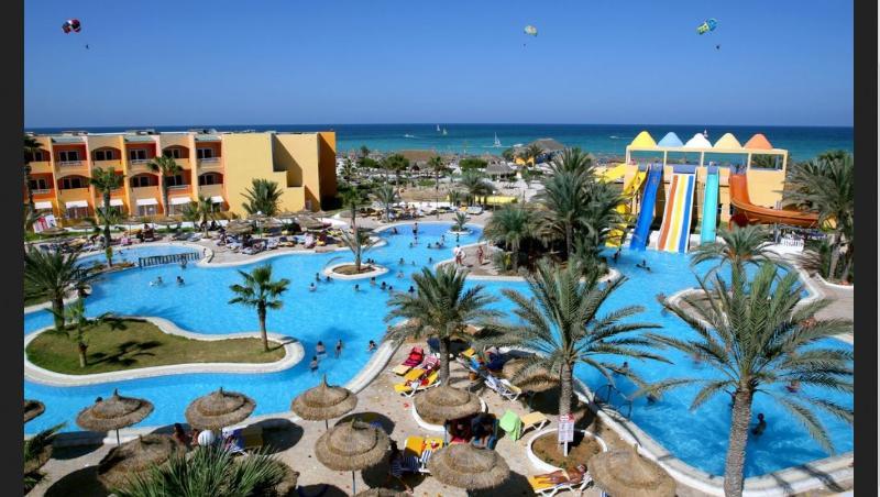 Caribbean World Thalasso Djerba Mezraia Exterior photo